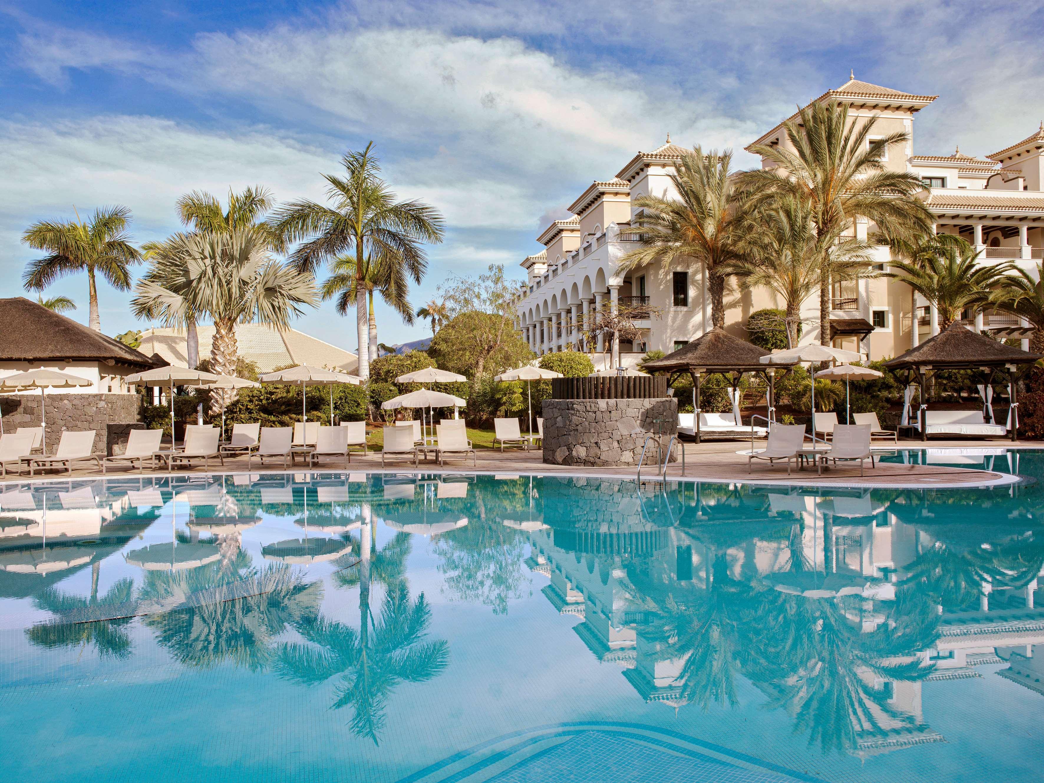 Gran Melia Palacio De Isora Resort & Spa Alcala  Exterior photo The Atlantis Paradise Island Resort