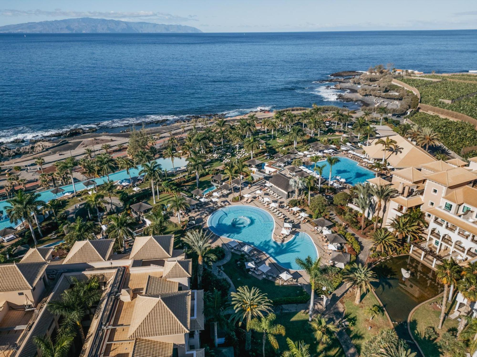 Gran Melia Palacio De Isora Resort & Spa Alcala  Exterior photo Aerial view of the resort